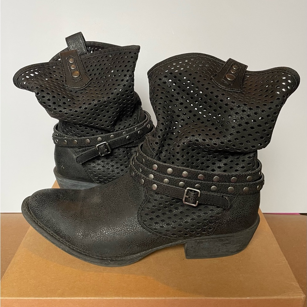Matisse Coconuts Rawhide Booties